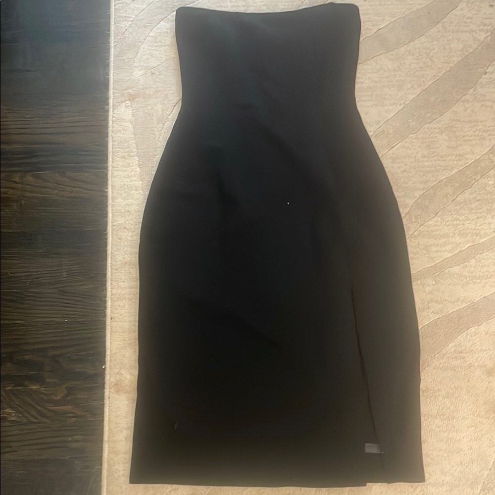 Elegant Black Strapless Dress